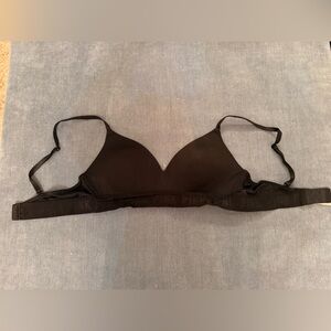 Black Victoria secret lightly lined bra size 36B